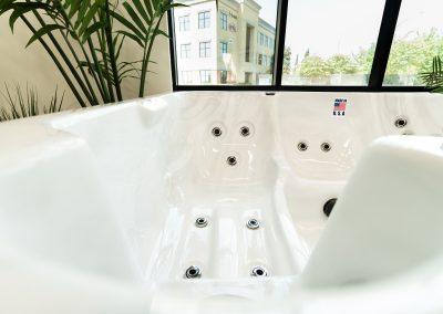 New United Hot Tub Spa by United Spas Mfg