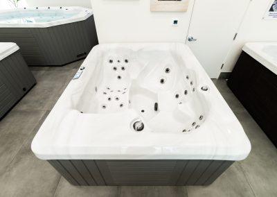 Liberty hot tub spa by United Spas Mfg in Modesto