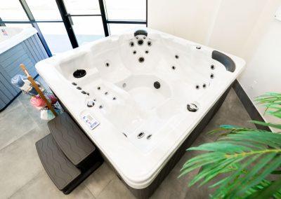 United Spas Mfg - Malibu