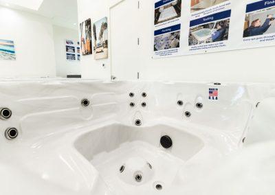 United Spas Mfg - Monterey hot tub spa