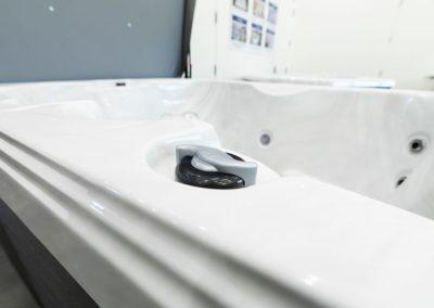 United Spas Mfg - Caliente hot tub spa